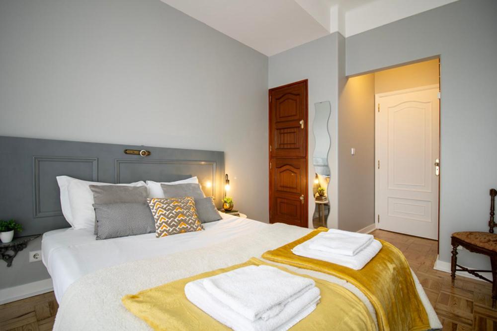 Sunny 4 Bedroom Apartment - With View Коимбра Экстерьер фото